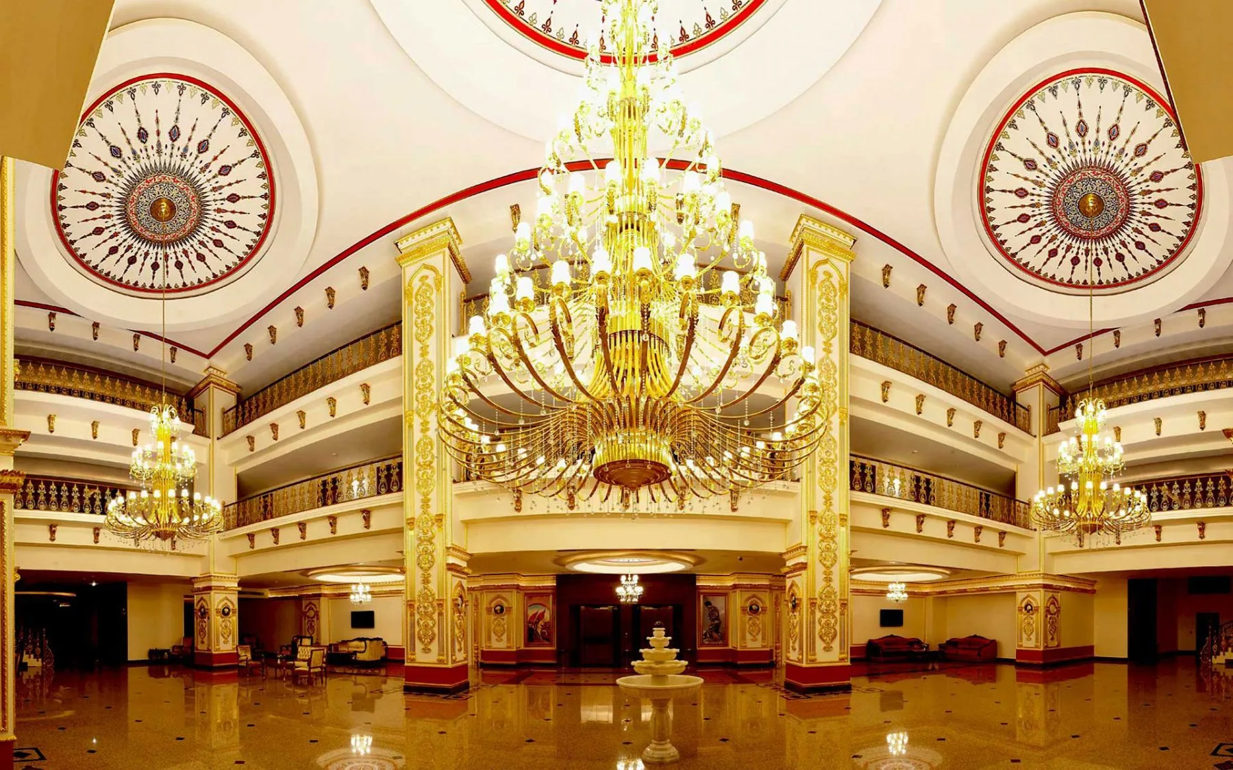 Ottoman Palace görkemli lobi